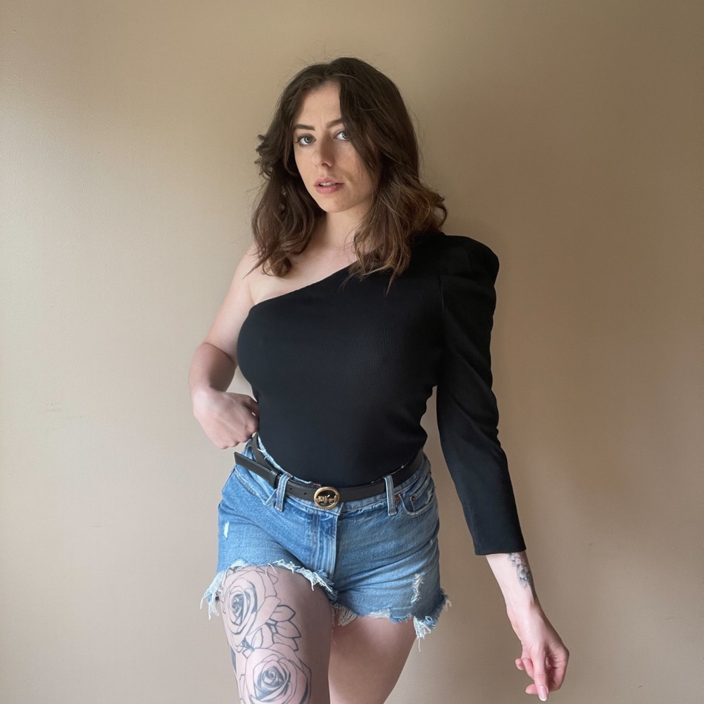 Black knit one shoulder top